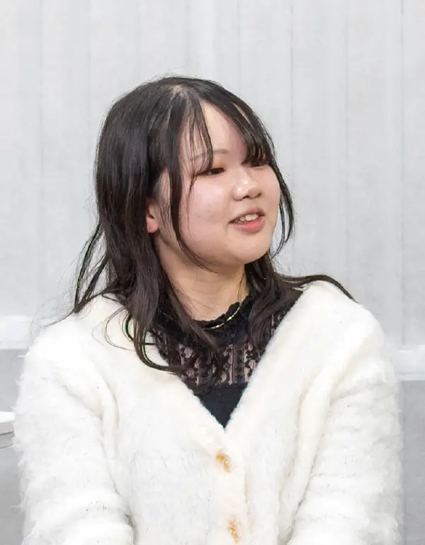 写真：コミックイラスト科 学生対談